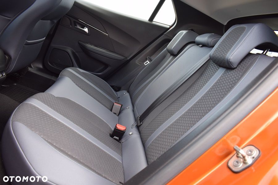 Peugeot 2008 PureTech 130 Stop&Start EAT6 Allure - 10