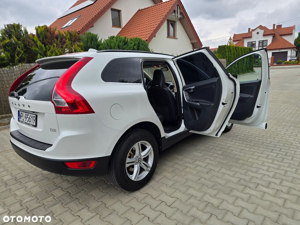 Volvo XC 60 D3 Momentum - 36