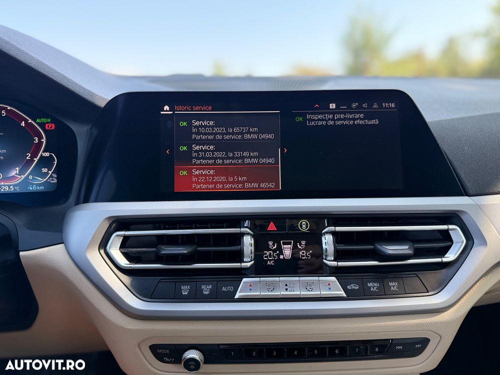 BMW Seria 3 330e Aut. Advantage - 31