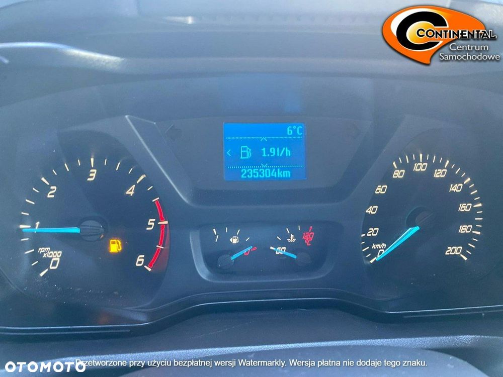 Ford Transit Custom - 8