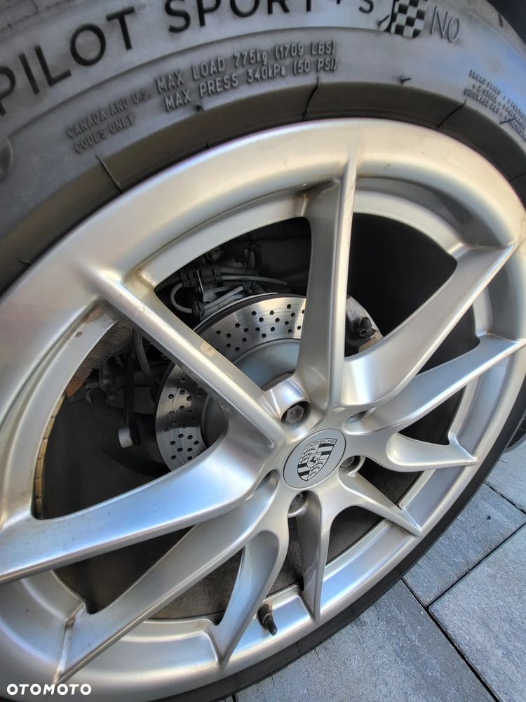 Porsche Cayman 2014