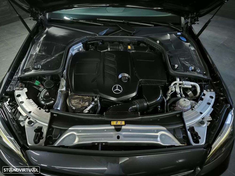 Mercedes-Benz C 300 de Edition - 48