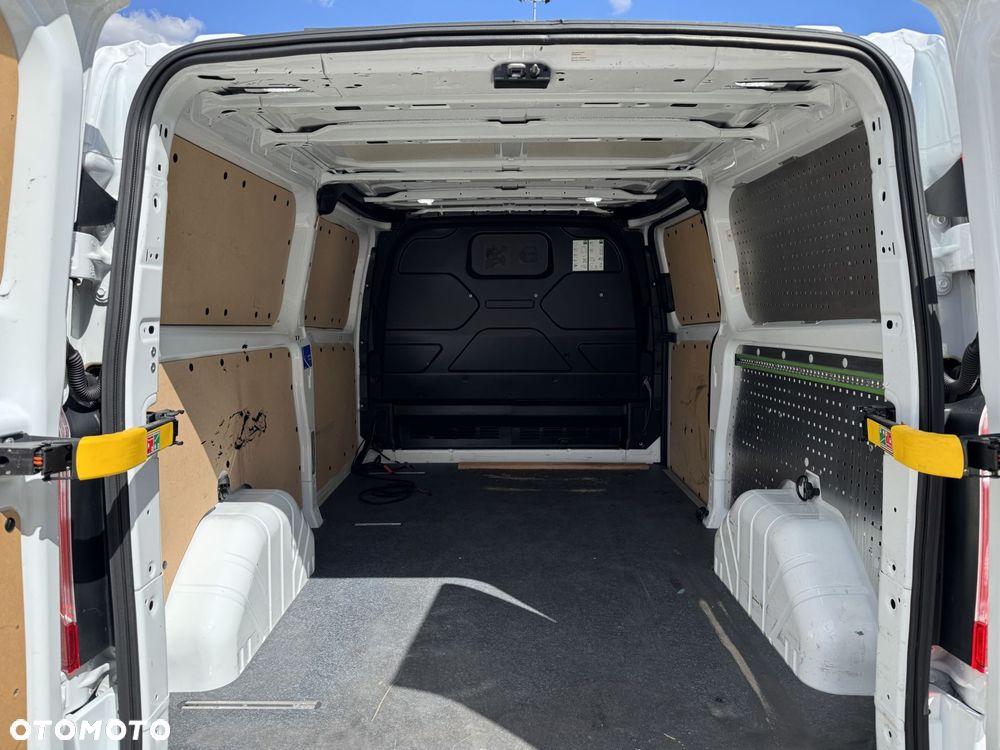 Ford Transit Custom - 21