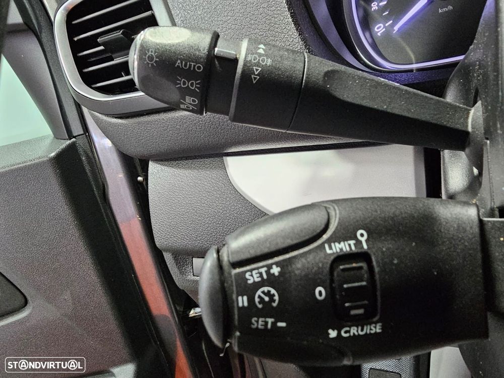 Citroën Spacetourer 1.5 BlueHDi XL Feel - 18