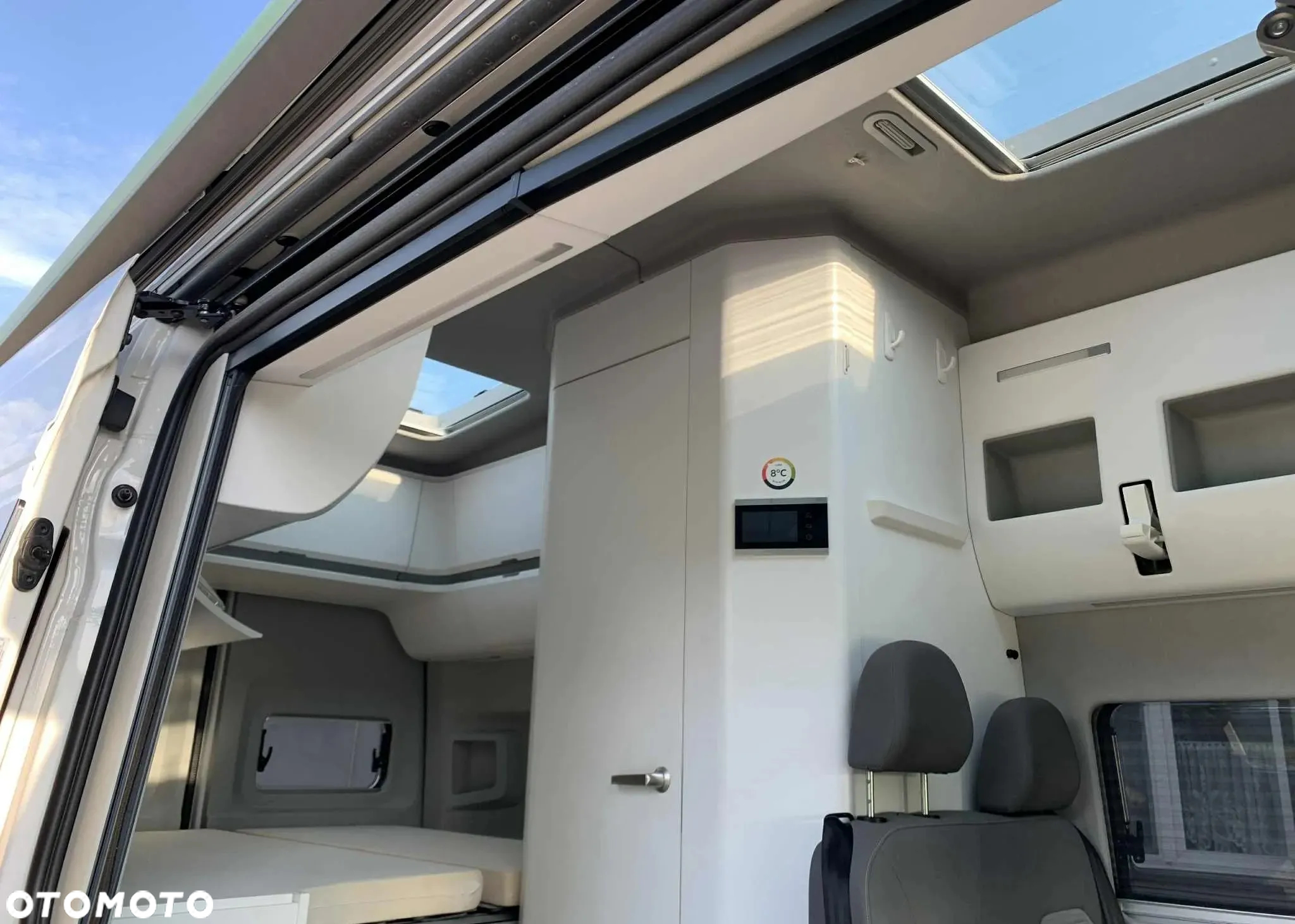 Volkswagen Grand California _ KAMPER _ Full Wersja _ 4 Osobowy - 11