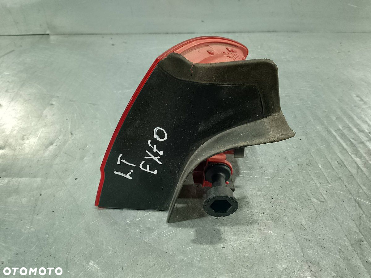 LAMPA TYLNA LEWA SEAT EXEO 3R5945095D SEDAN - 4
