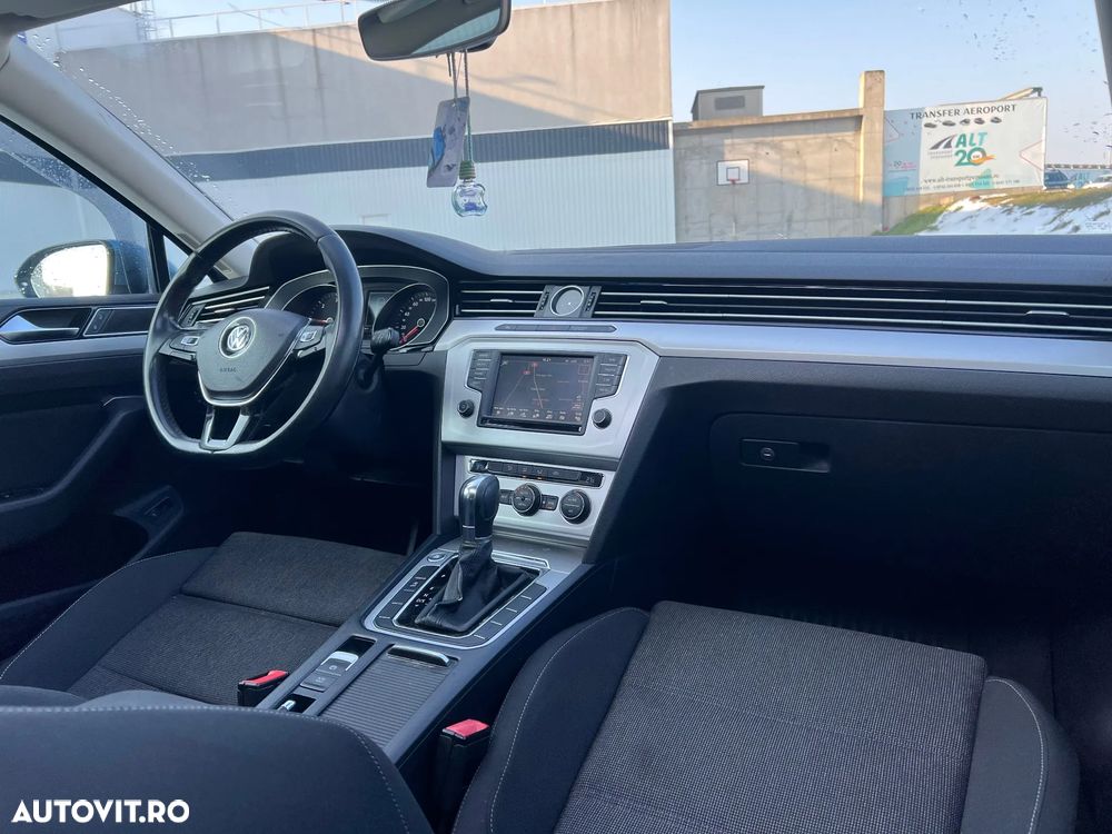 Volkswagen Passat 2.0 TDI DSG (BlueMotion Technology) Comfortline - 8