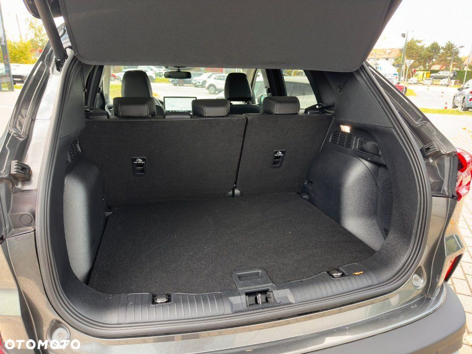 Ford Kuga - 28