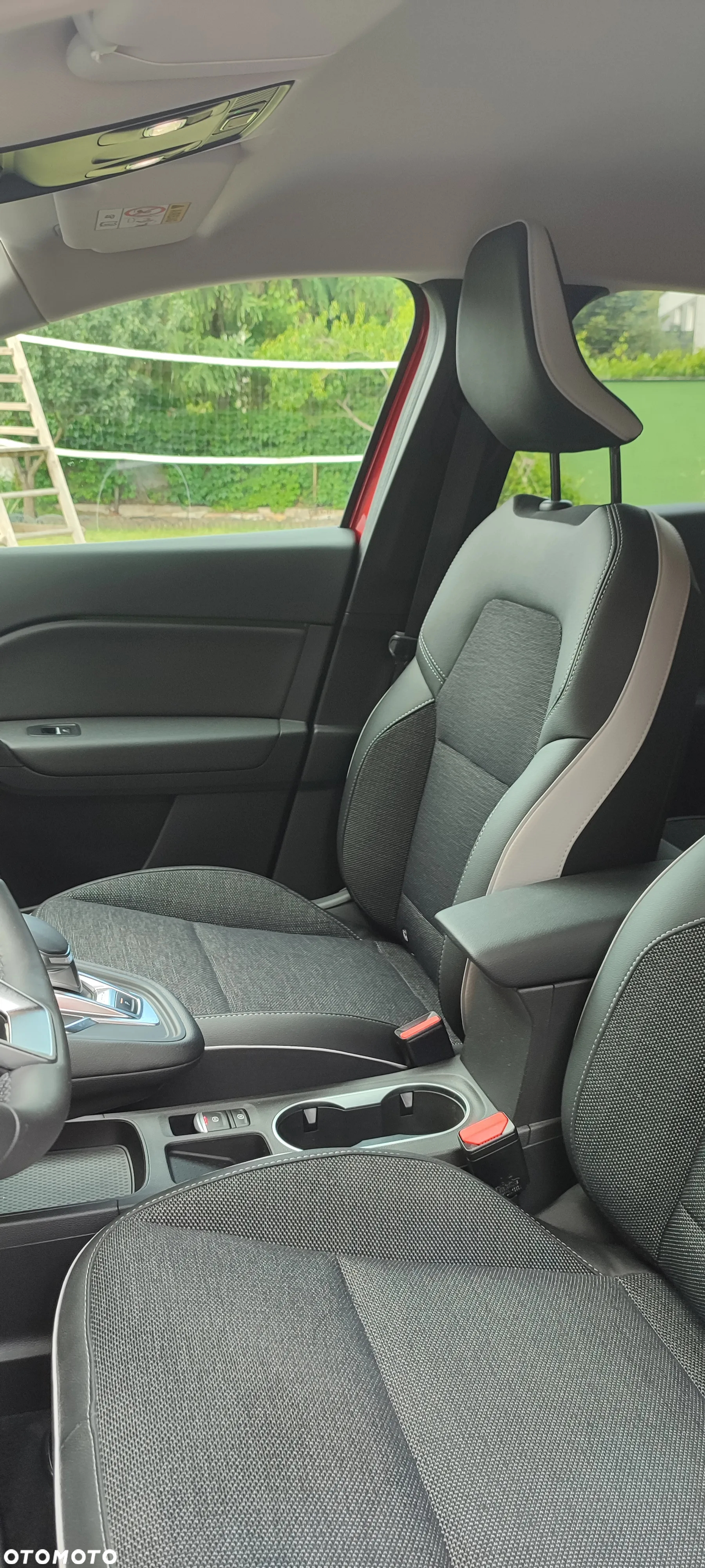 Renault Captur - 15