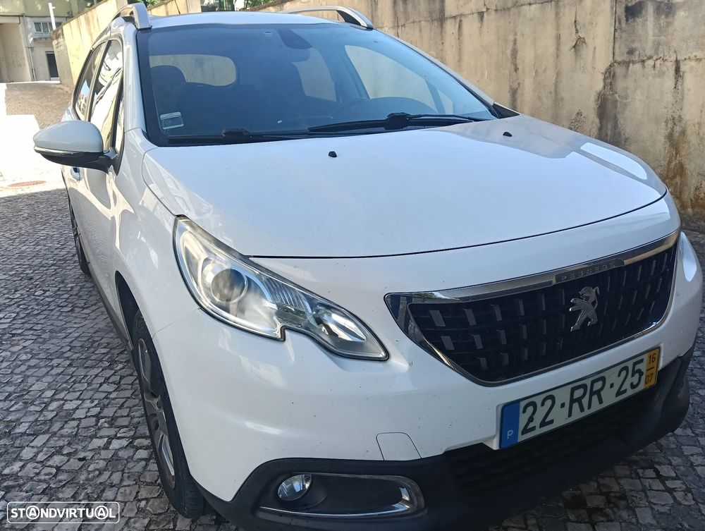 Peugeot 2008 1.6 BlueHDi Style - 1