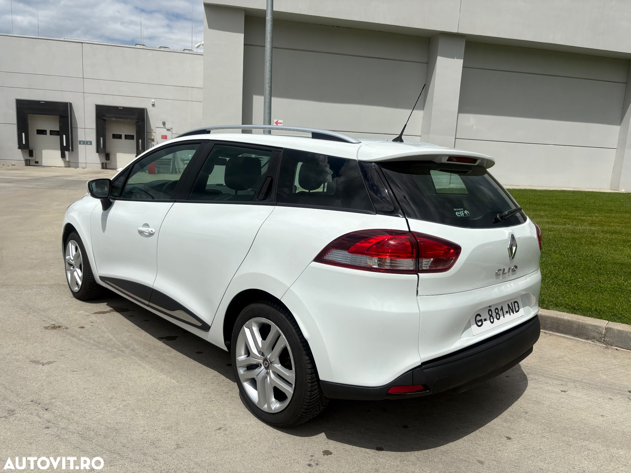 Renault Clio Estate Energy TCe Intens - 11