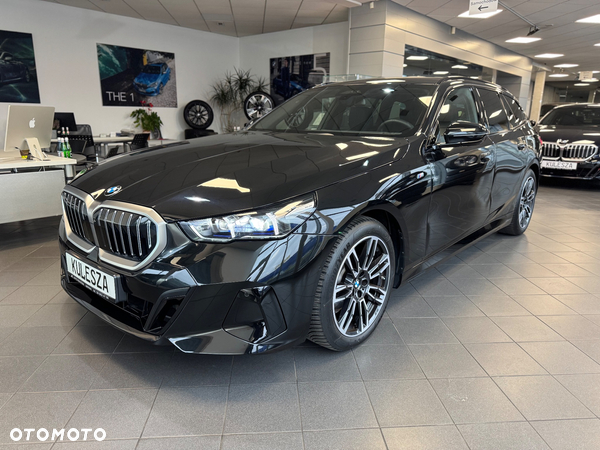 BMW Seria 5 520d xDrive Touring