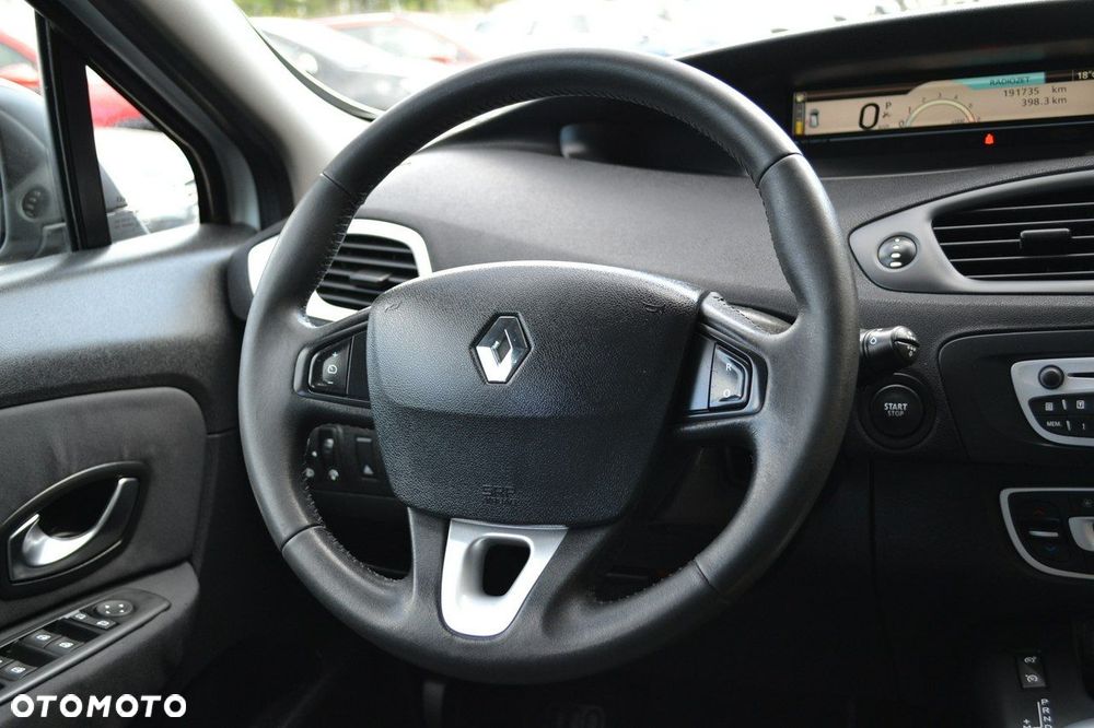 Renault Scenic 1.5 dCi Bose EDC - 10