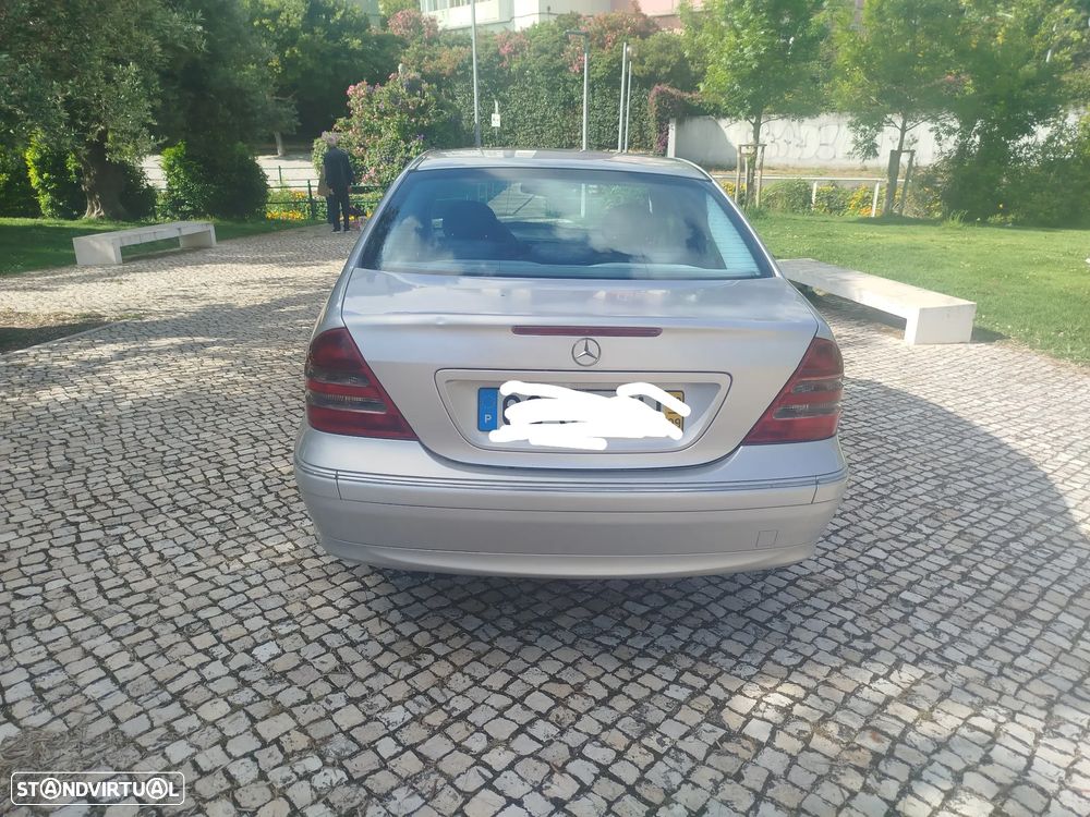 Mercedes-Benz C 220 CDi Avantgarde - 3