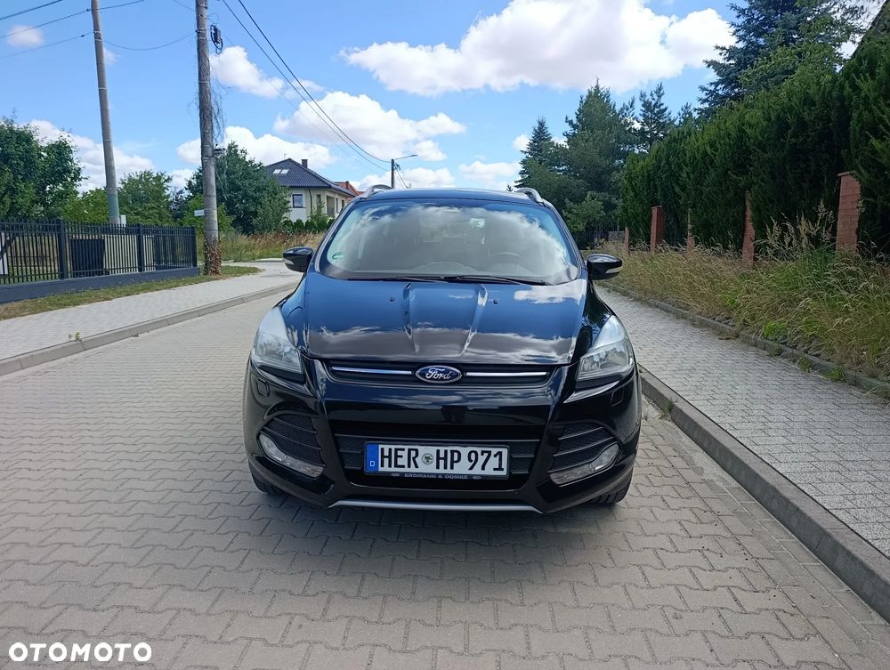 Ford Kuga 2.0 TDCi 2x4 Titanium - 19