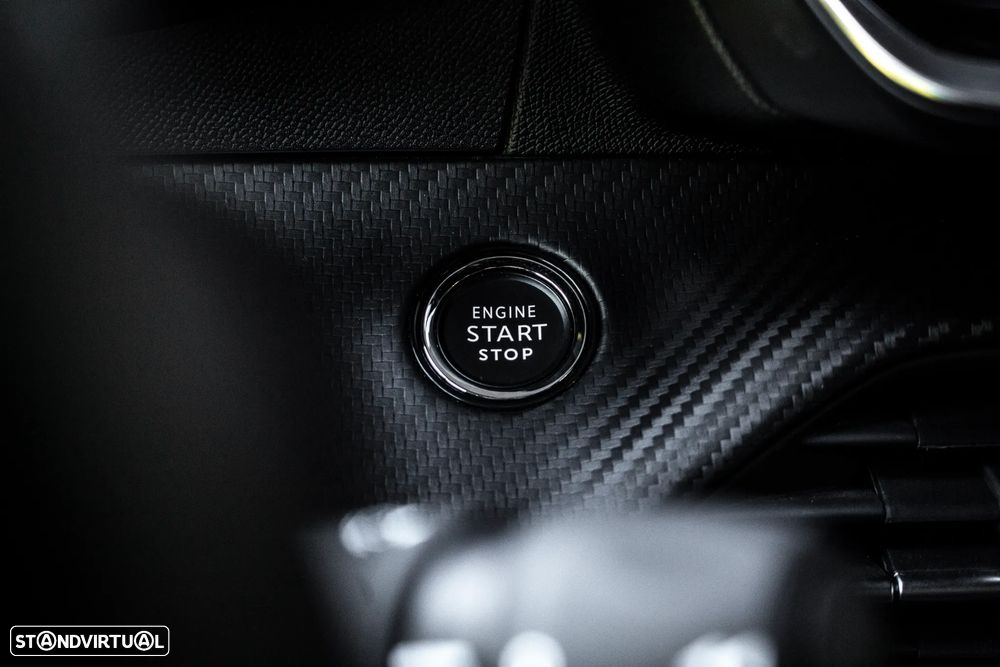 Peugeot e-2008 GT - 23