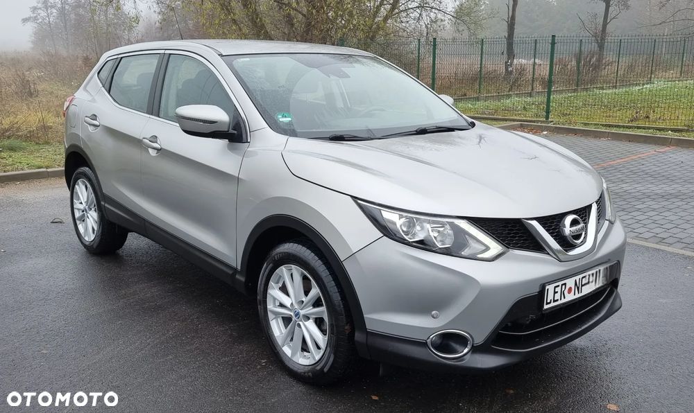Nissan Qashqai 1.6 dCi Xtronic TEKNA+ - 3