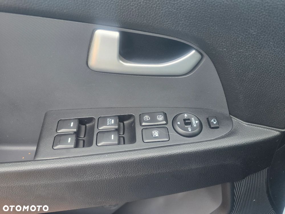 Kia Sportage - 36