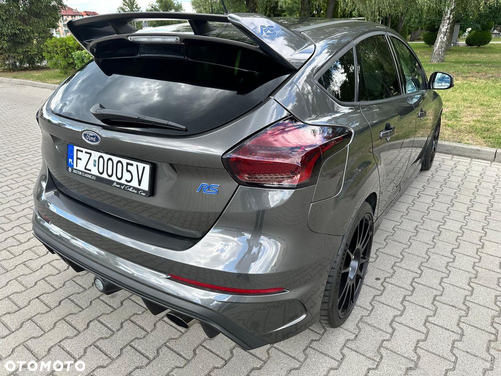 Ford Focus 2.3 EcoBoost RS - 22
