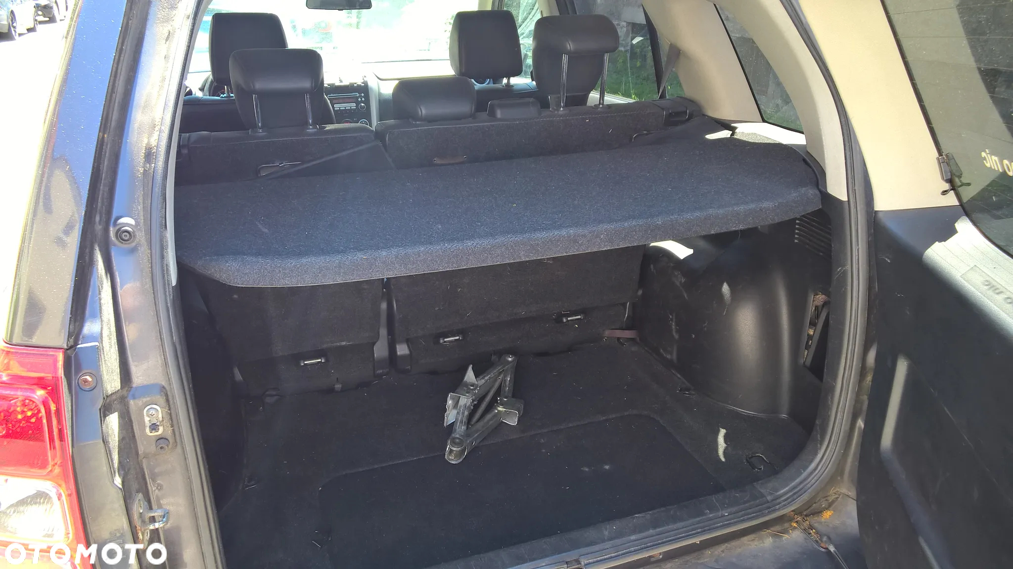 Suzuki Grand Vitara 1.9 DDiS De Luxe - 7