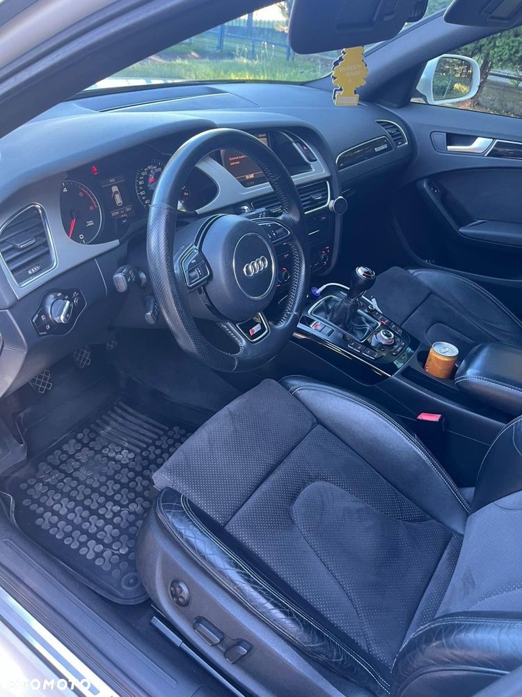 Audi A4 Avant - 3