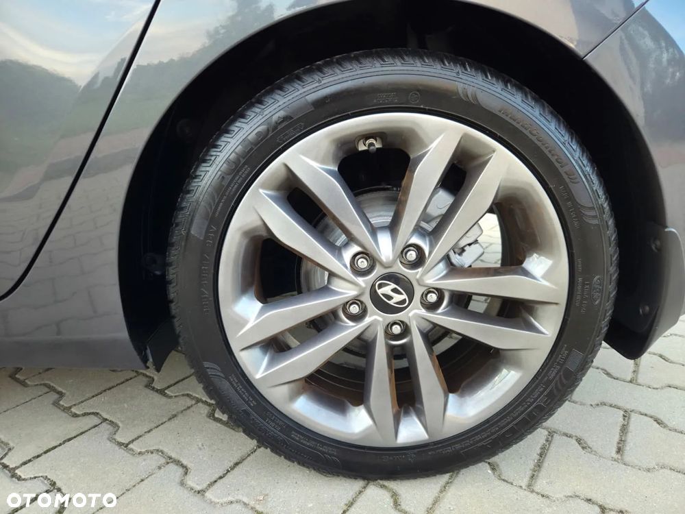 Hyundai i30 1.6 GDI BlueDrive Go - 32