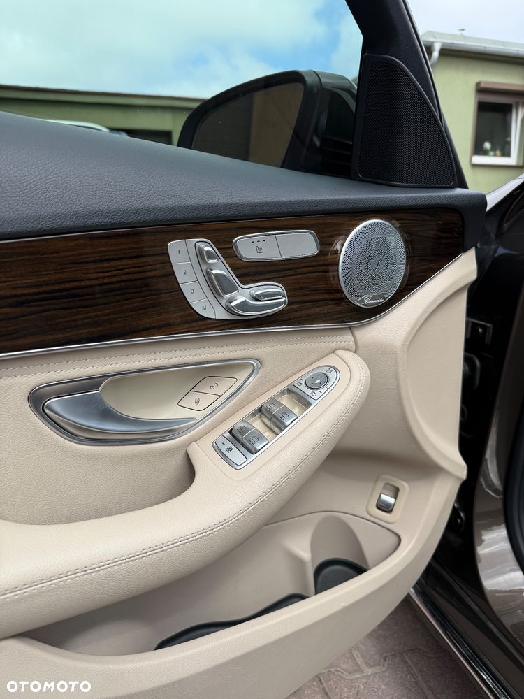 Mercedes-Benz Klasa C 300 7G-TRONIC Exclusive - 10