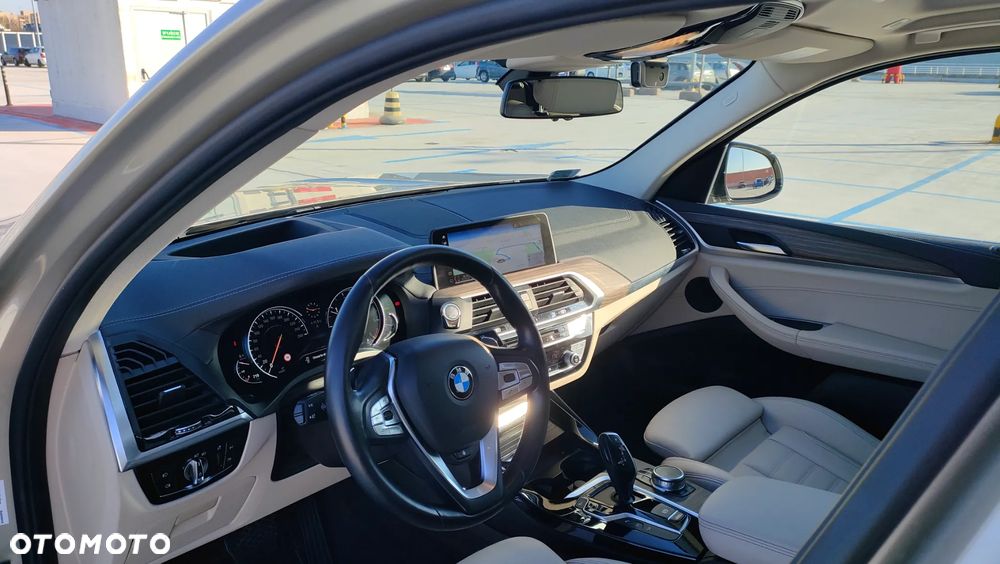 BMW X3 xDrive25d Luxury Line - 4