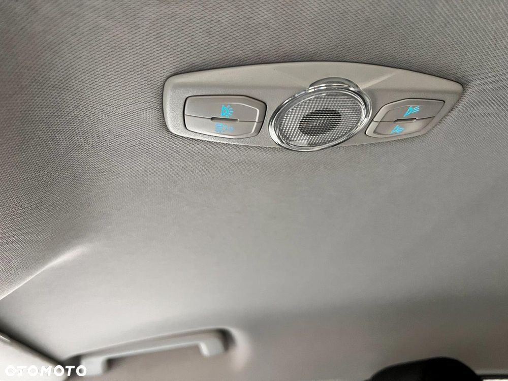 Ford Focus - 24