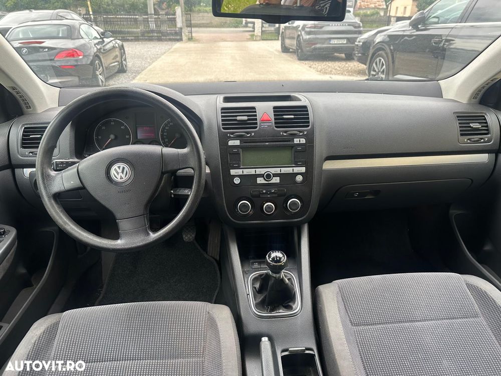 Volkswagen Jetta 1.9 TDI Comfortline - 8