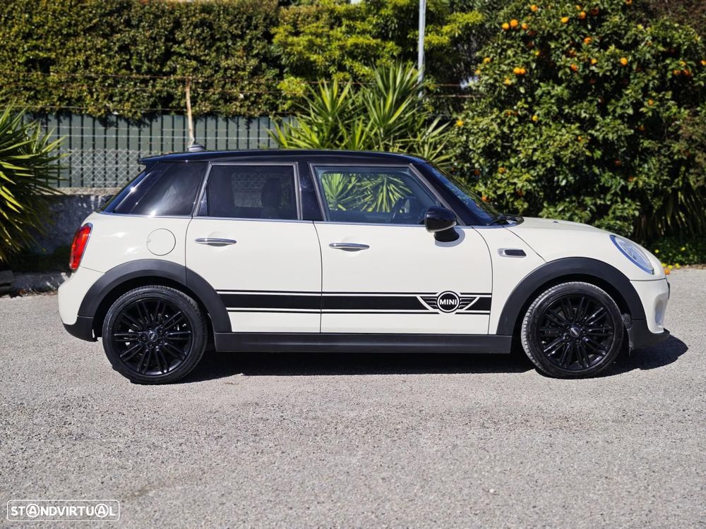 MINI 5 Portas Cooper D - 6