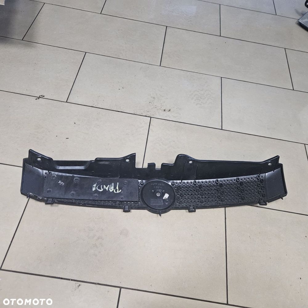 Maskownica / Grill / Atrapa górna chłodnicy / Fiat Panda / 735314236 - 2