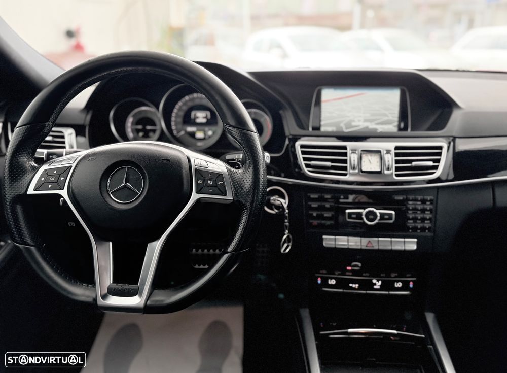 Mercedes-Benz E 300 Bluetec Hybrid Avantgarde - 23