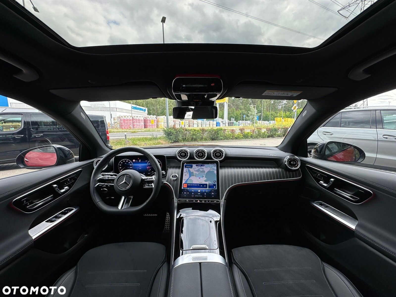 Mercedes-Benz GLC - 12