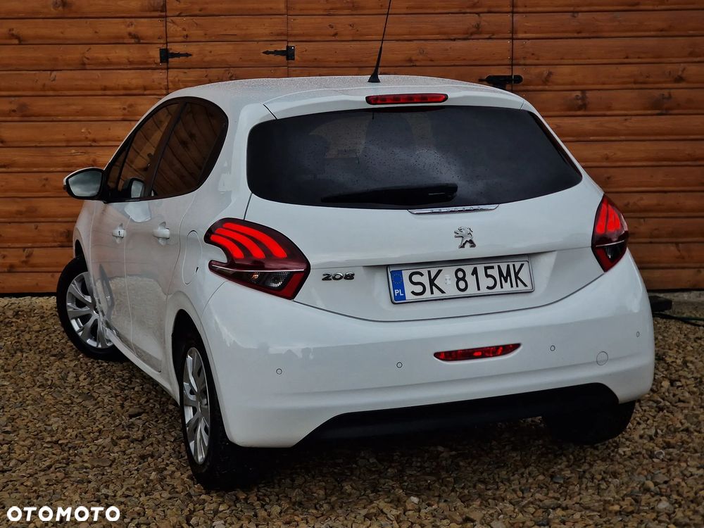 Peugeot 208 1.2 PureTech Allure - 4