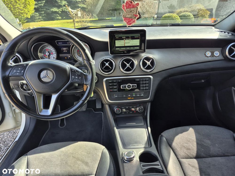 Mercedes-Benz GLA 200 (CDI) d 4-Matic - 8