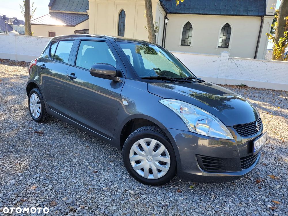 Suzuki Swift - 4