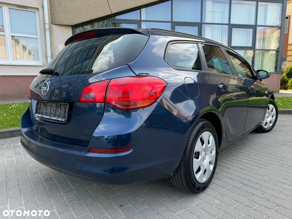 Opel Astra 1.6 Caravan Selection - 4
