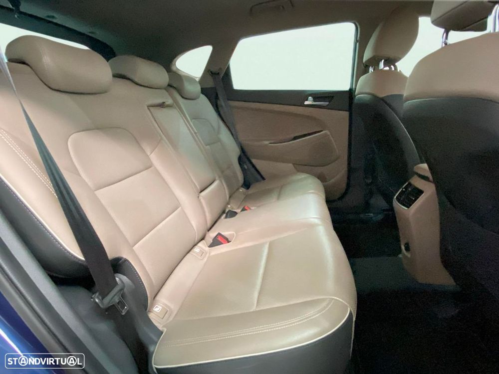 Hyundai Tucson 1.6 CRDi Premium - 20