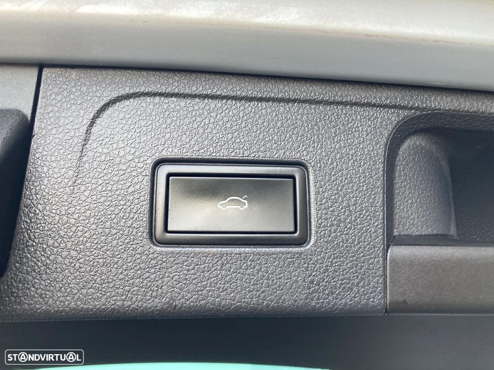 VW Passat Variant 1.4 TSI GTE Plug-in - 32