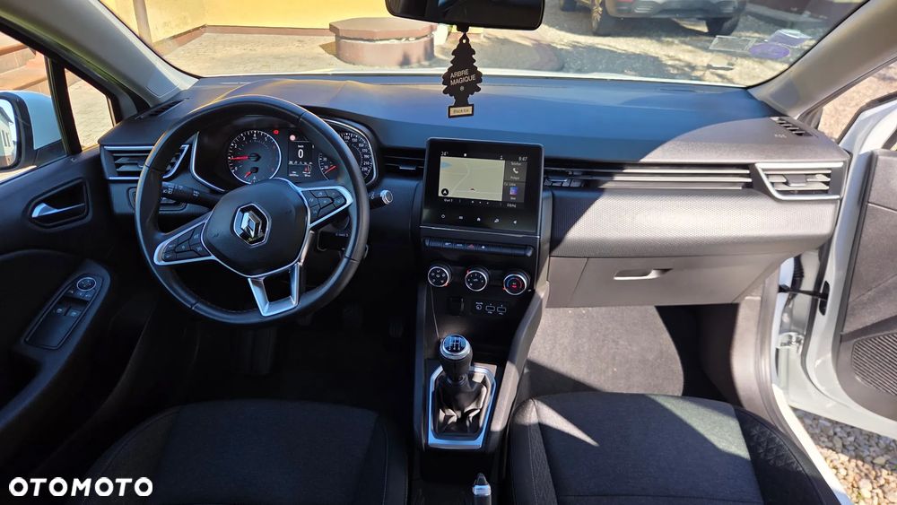 Renault Clio - 5
