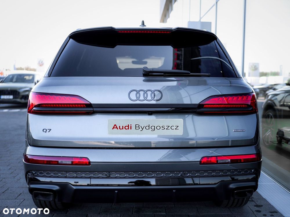 Audi Q7 - 13