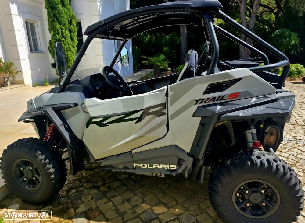 Polaris RZR - 8