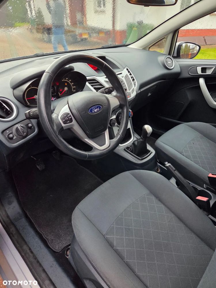 Ford Fiesta 1.4 TDCI Champions Edition - 12