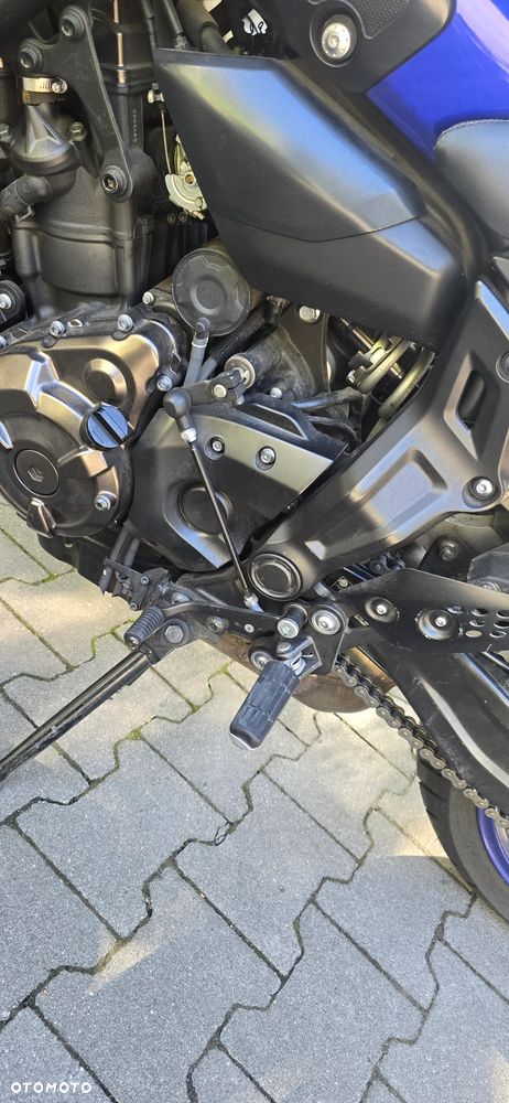 Yamaha MT - 3