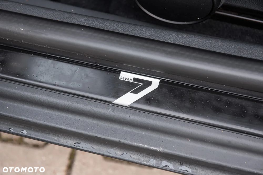 MINI ONE Seven - 17