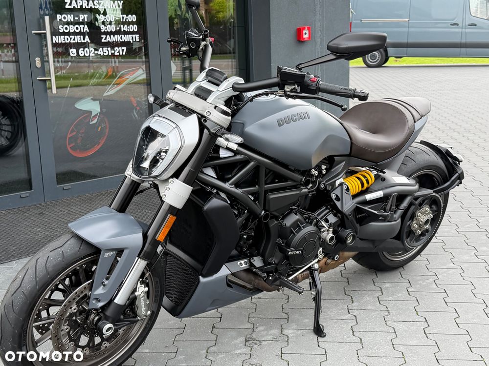 Ducati Diavel - 40