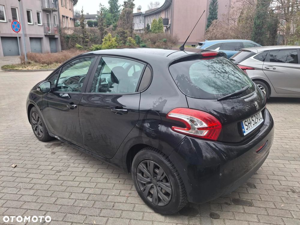 Peugeot 208 1.4 HDi Access - 5