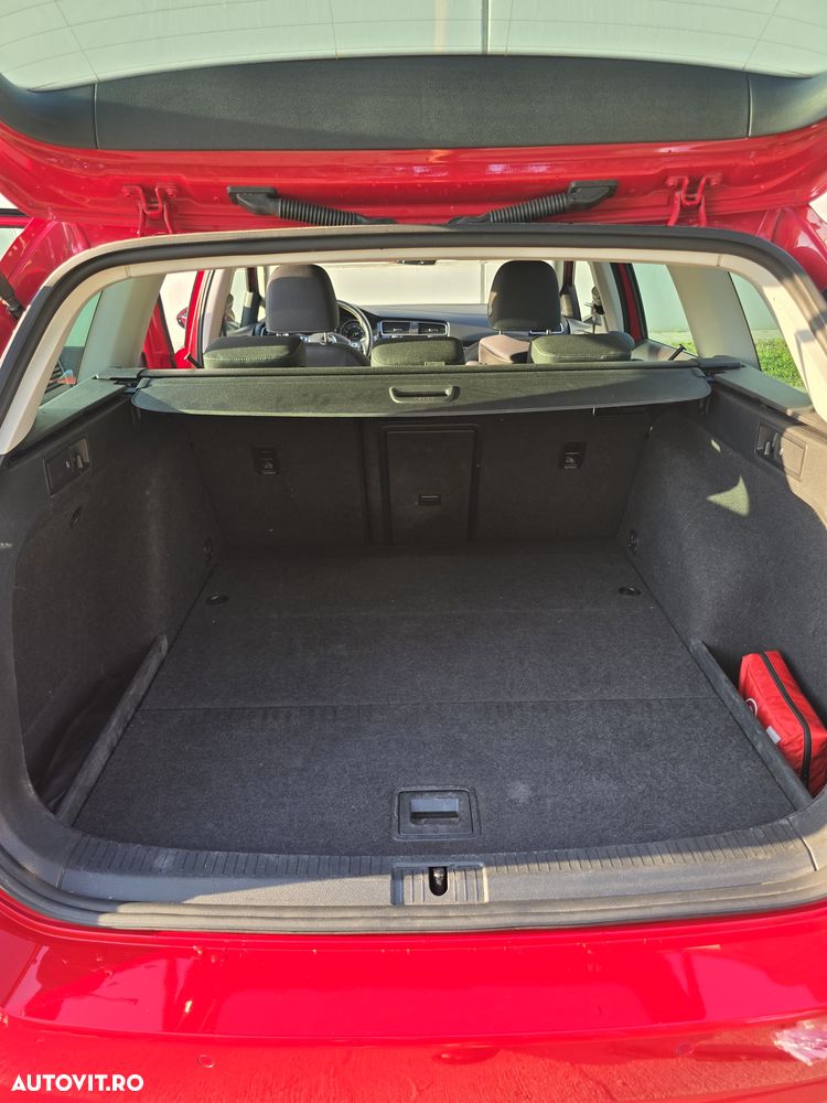 Volkswagen Golf 2.0 TDI (BlueMotion Technology) DSG Highline - 12