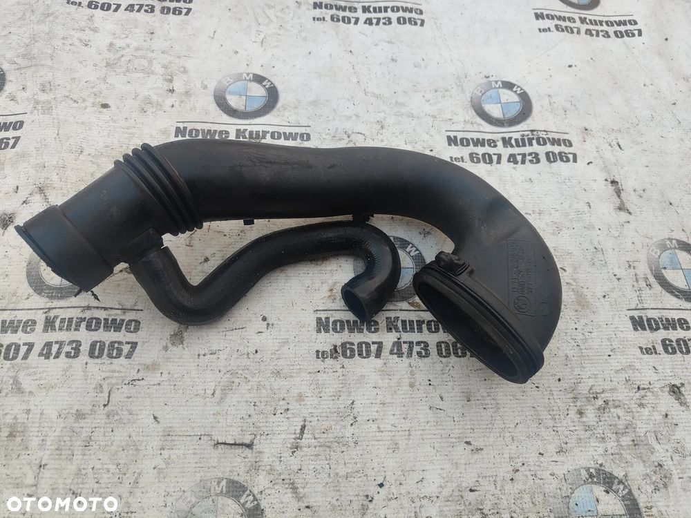 BMW E38 E39 E46 E53 3.0d Przewód rura powietrza turbosprężarki - 2